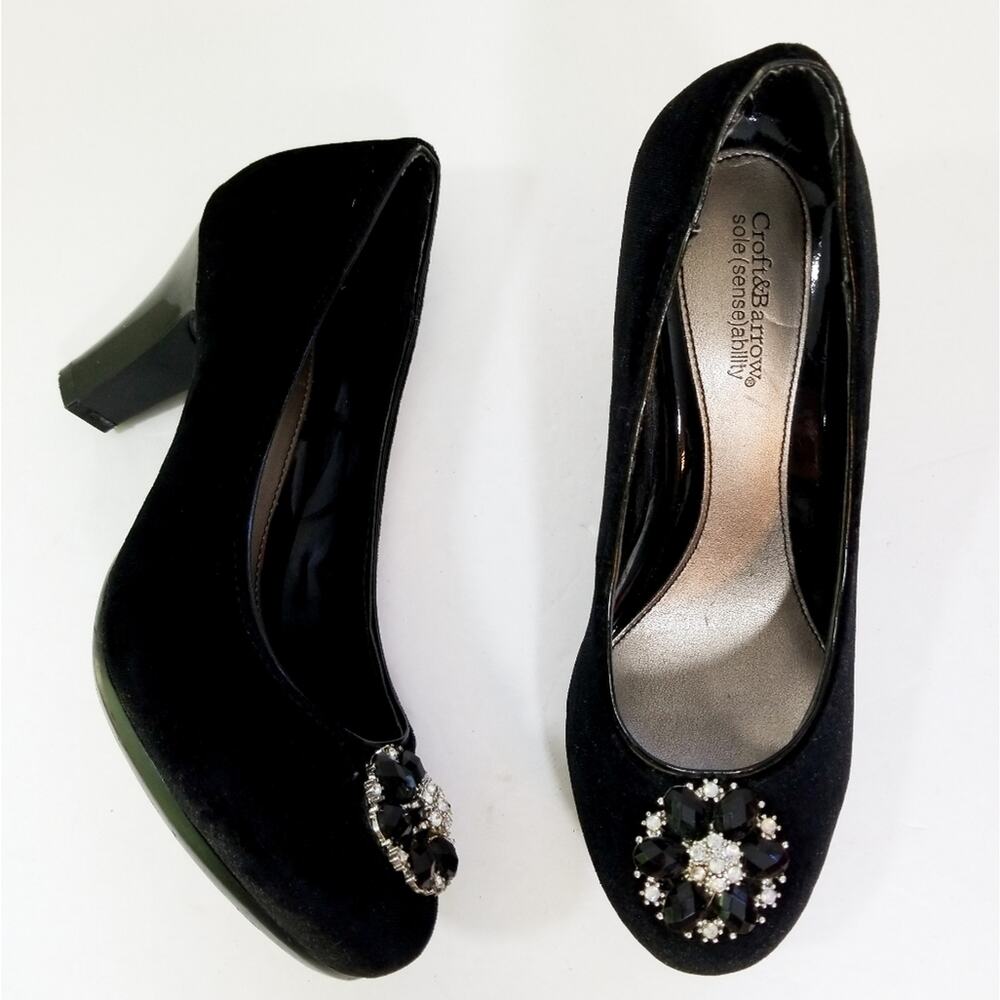 Croft & Barrow velvet jeweled floral kitten heels 6